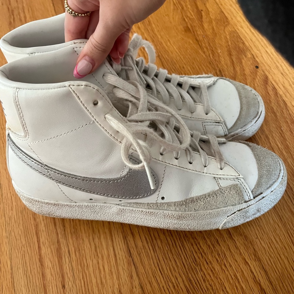 Size 7 Nike blazers. Perfect condition just not my style anymore. - Picture 5 of 5